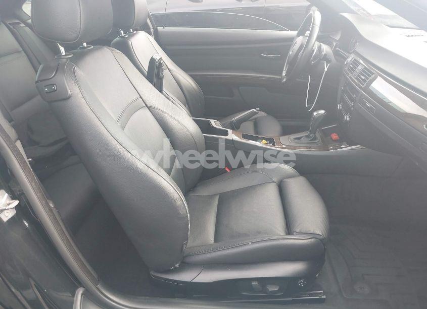 Photo 5 of 2011 Bmw 328i (VIN WBAKE5C53BE573721)