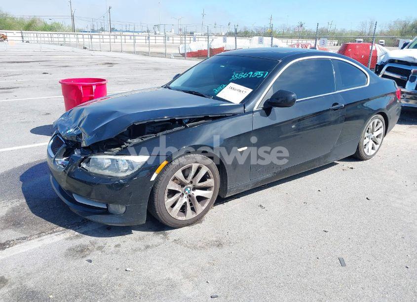Photo 2 of 2012 Bmw 328i (VIN WBAKE5C53CE755694)