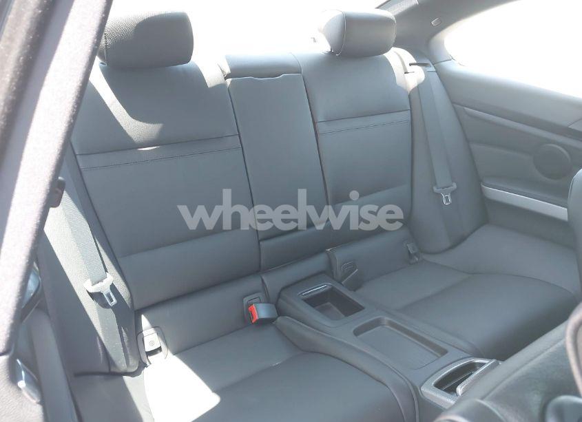 Photo 8 of 2012 Bmw 328i (VIN WBAKE5C59CJ106585)