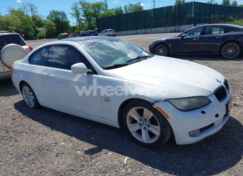 2011 Bmw 328i XDRIVE (VIN WBAKF5C5XBE586463) main photo