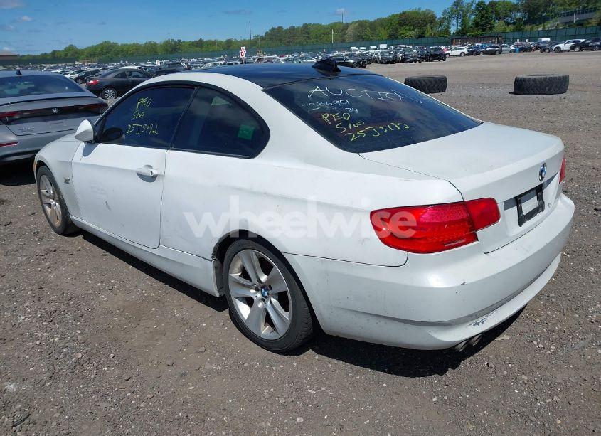 Photo 3 of 2011 Bmw 328i XDRIVE (VIN WBAKF5C5XBE586463)