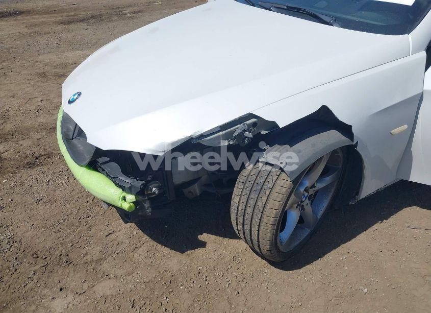 Photo 6 of 2012 Bmw 335i (VIN WBAKG7C52CE802817)