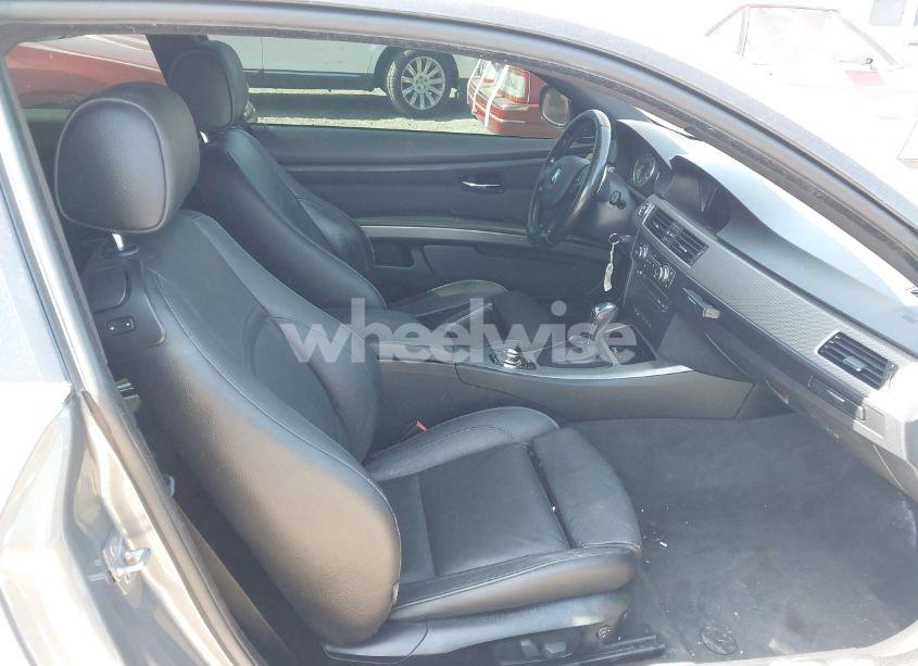 Photo 5 of 2012 Bmw 335i (VIN WBAKG7C53CE802941)