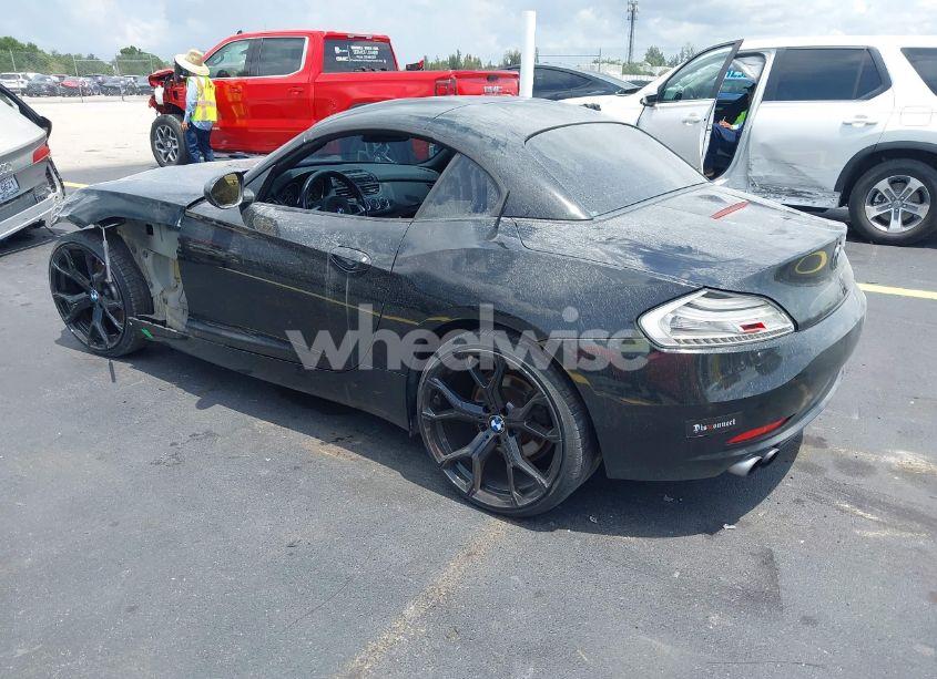 Photo 3 of 2013 Bmw Z4 SDRIVE28I (VIN WBALL5C54DJ103959)