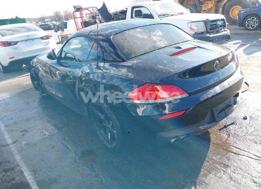 Photo 3 of 2016 Bmw Z4 SDRIVE28I (VIN WBALL5C55G5A21349)