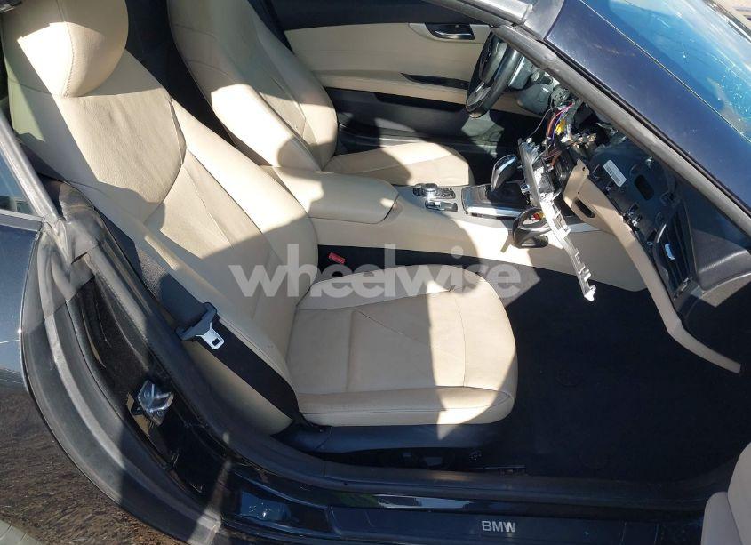 Photo 4 of 2012 Bmw Z4 SDRIVE28I (VIN WBALL5C56CE716558)