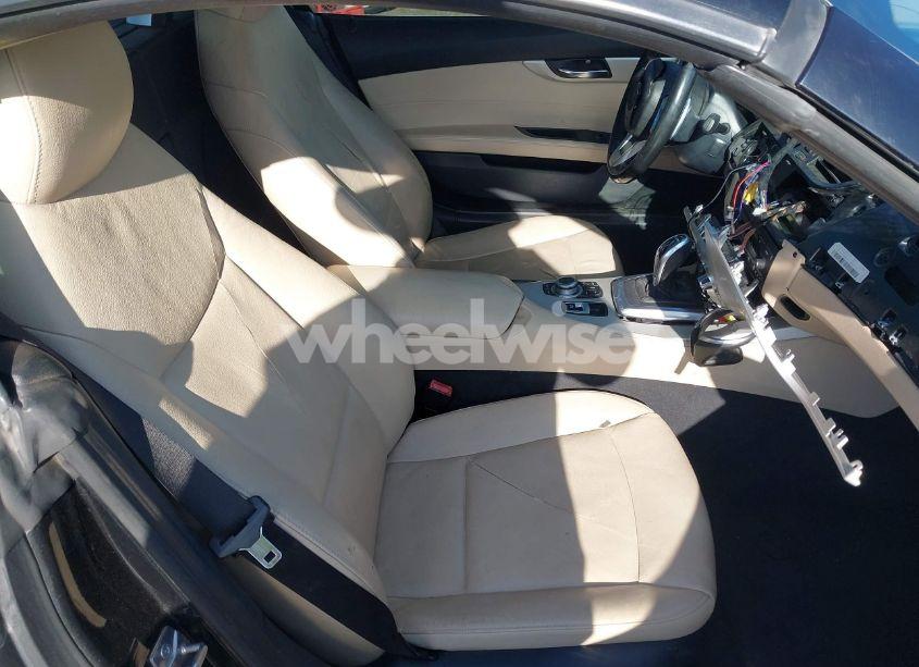 Photo 7 of 2012 Bmw Z4 SDRIVE28I (VIN WBALL5C56CE716558)