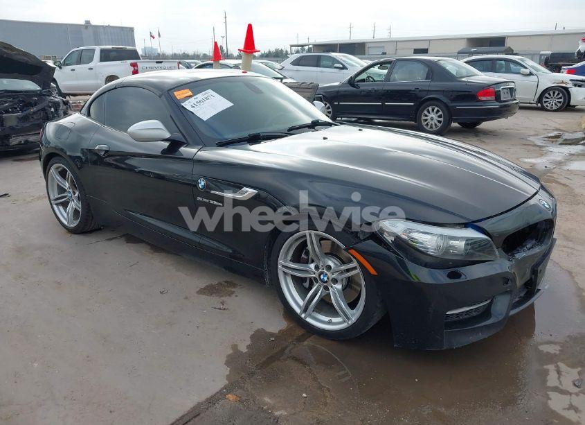 2011 Bmw Z4 SDRIVE35IS (VIN WBALM1C58BE393523) main photo