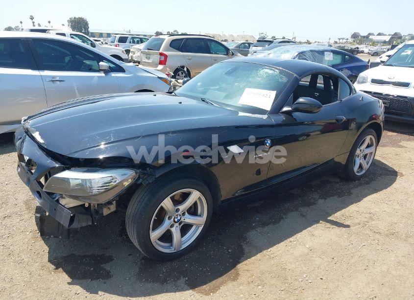 Photo 2 of 2011 Bmw Z4 SDRIVE30I (VIN WBALM5C50BE378084)