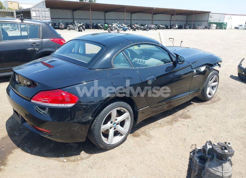 Photo 4 of 2011 Bmw Z4 SDRIVE30I (VIN WBALM5C50BE378084)