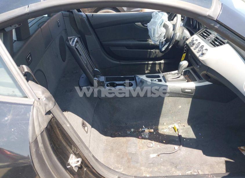 Photo 5 of 2011 Bmw Z4 SDRIVE30I (VIN WBALM5C50BE378084)