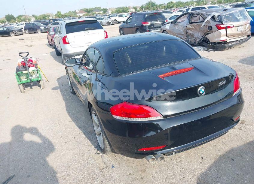 Photo 3 of 2011 Bmw Z4 SDRIVE30I (VIN WBALM5C51BE378899)