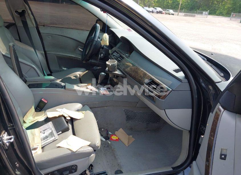 Photo 5 of 2005 Bmw 545i (VIN WBANB33585CN66175)