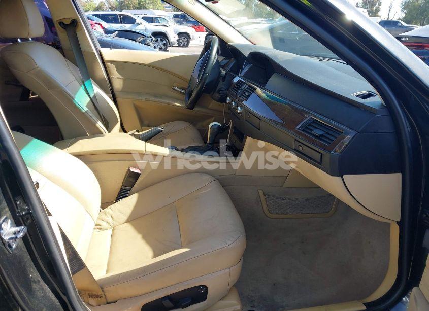 Photo 5 of 2007 Bmw 525i (VIN WBANE53537CW59191)