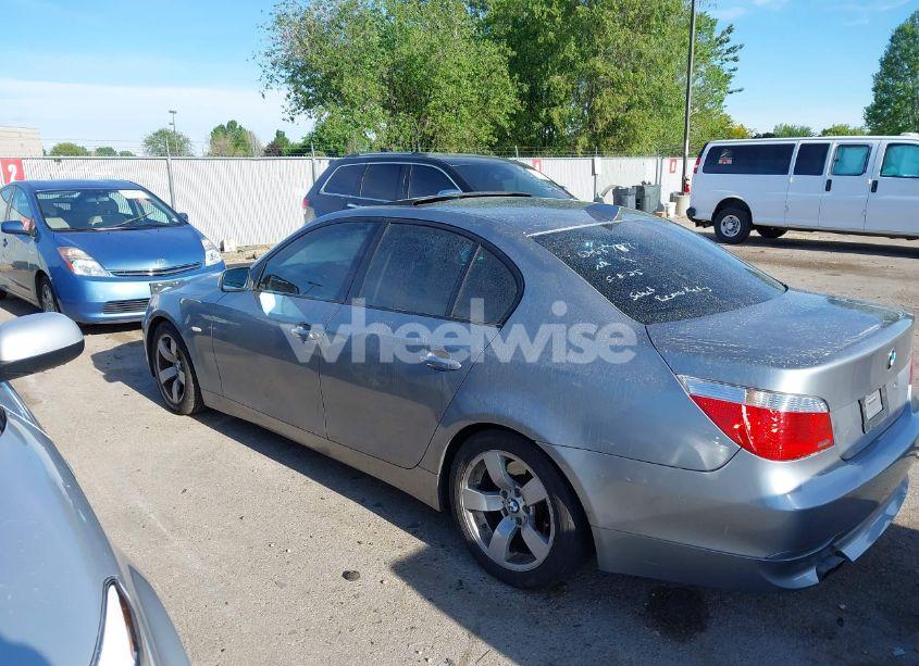 Photo 3 of 2007 Bmw 525i (VIN WBANE53547CW68787)