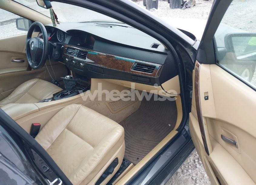 Photo 5 of 2006 Bmw 525i (VIN WBANE53566CK91698)