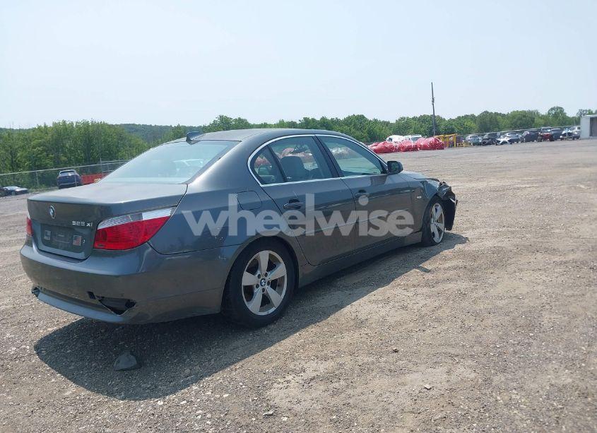 Photo 4 of 2006 Bmw 525xi (VIN WBANF33556CS35513)
