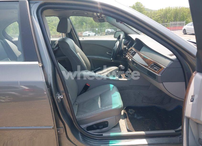 Photo 5 of 2006 Bmw 525xi (VIN WBANF33556CS35513)