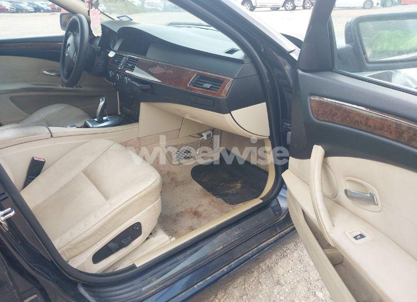 Photo 5 of 2008 Bmw 528i (VIN WBANU53528CT10575)