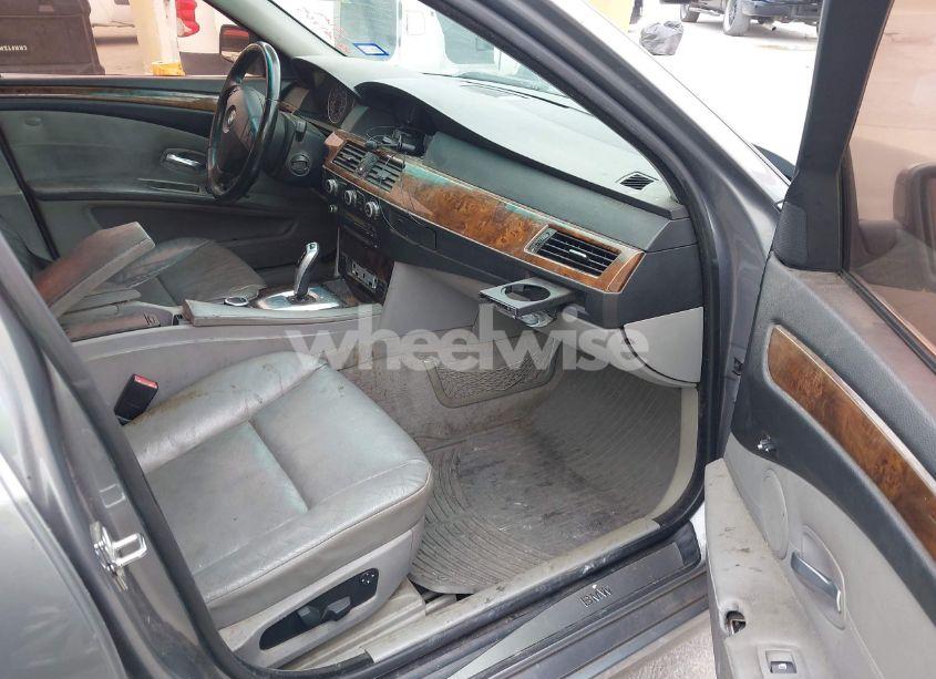 Photo 5 of 2008 Bmw 528i (VIN WBANU53568CT08120)