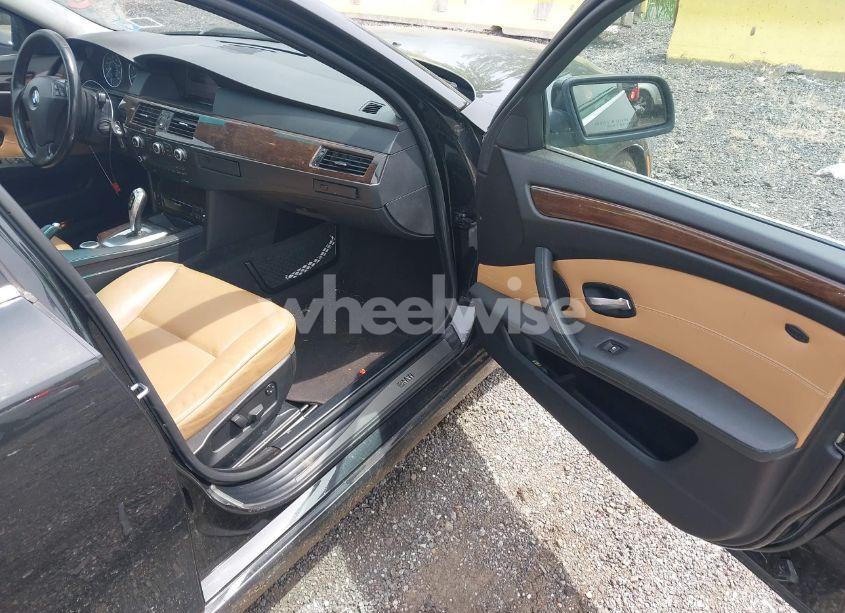 Photo 5 of 2008 Bmw 528i (VIN WBANU53568CT13446)