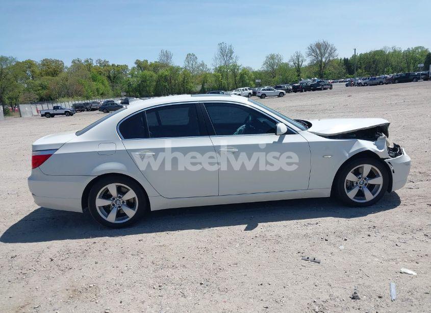 Photo 14 of 2008 Bmw 528i (VIN WBANU53578C116186)