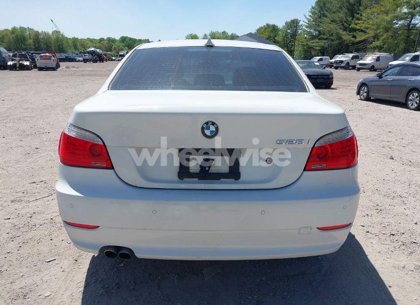 Photo 17 of 2008 Bmw 528i (VIN WBANU53578C116186)