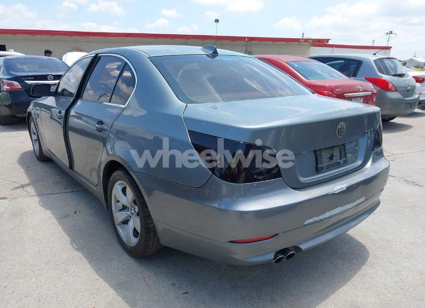 Photo 3 of 2008 Bmw 528i (VIN WBANU53588CT10855)