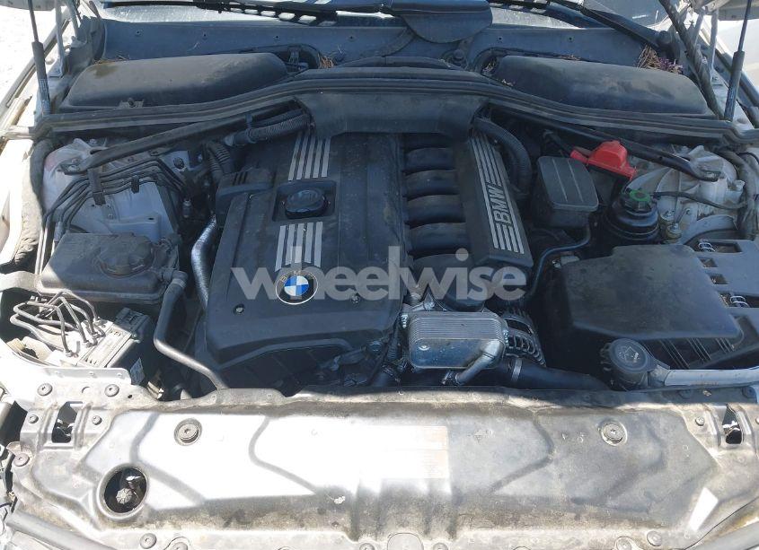 Photo 10 of 2008 Bmw 528i (VIN WBANU535X8CT19959)