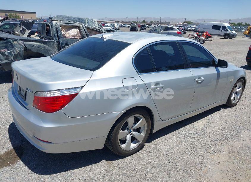 Photo 4 of 2008 Bmw 528i (VIN WBANU535X8CT19959)