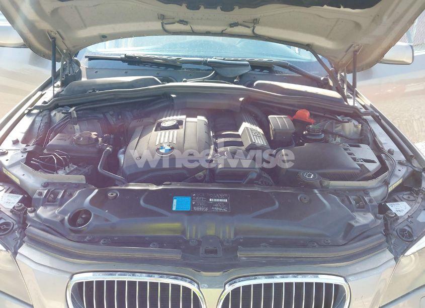 Photo 10 of 2008 Bmw 528xi (VIN WBANV135X8CZ56033)