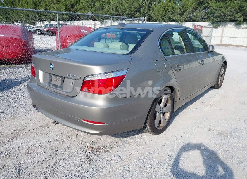 Photo 4 of 2008 Bmw 528xi (VIN WBANV135X8CZ56033)