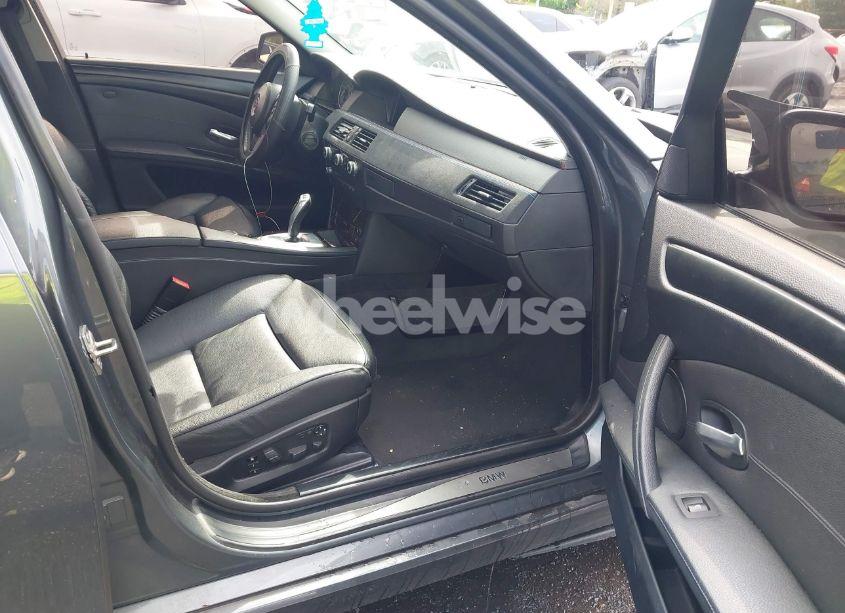 Photo 5 of 2010 Bmw 535i XDRIVE (VIN WBANV9C58AC391222)