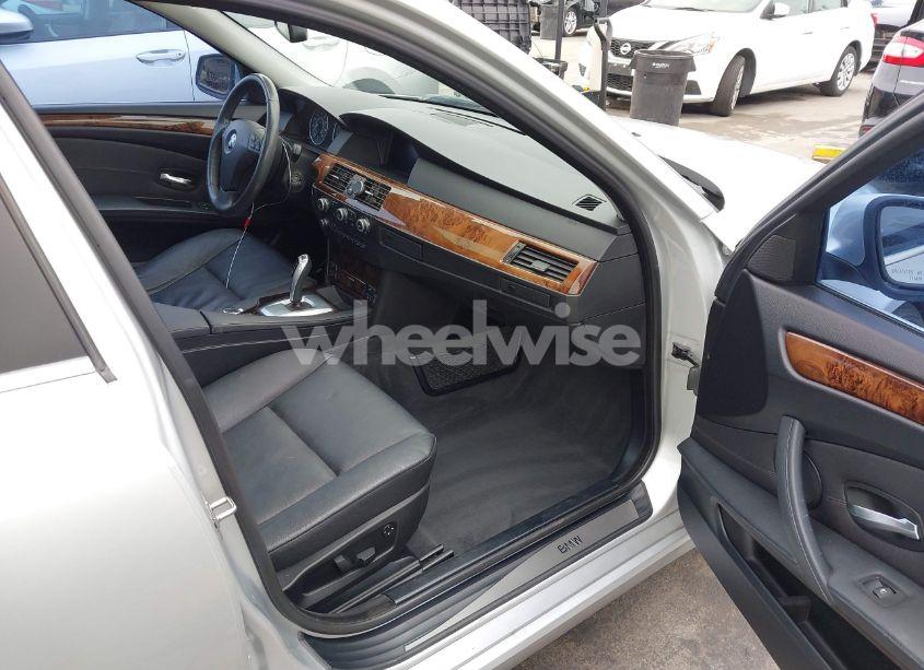 Photo 5 of 2010 Bmw 535i (VIN WBANW1C54AC168982)