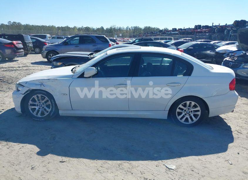 Photo 14 of 2009 Bmw 328i (VIN WBAPH575X9NM34039)