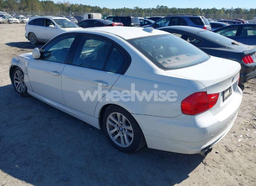 Photo 3 of 2009 Bmw 328i (VIN WBAPH575X9NM34039)