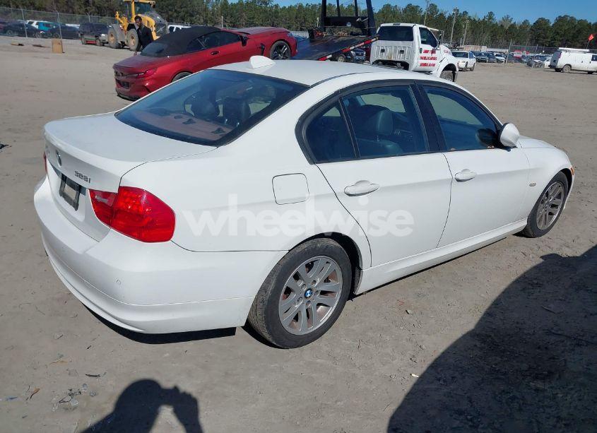 Photo 4 of 2009 Bmw 328i (VIN WBAPH575X9NM34039)
