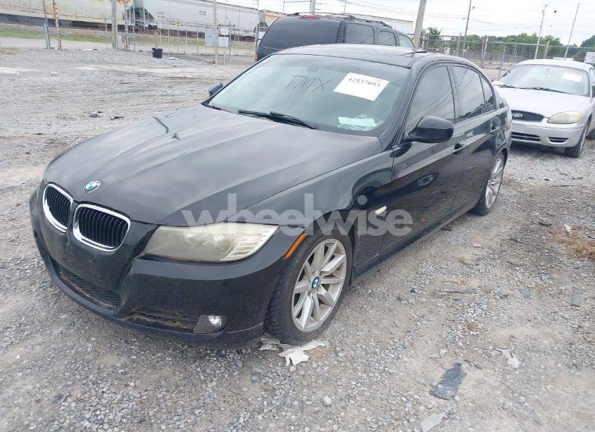 Photo 2 of 2011 Bmw 328i (VIN WBAPH5C51BA445885)