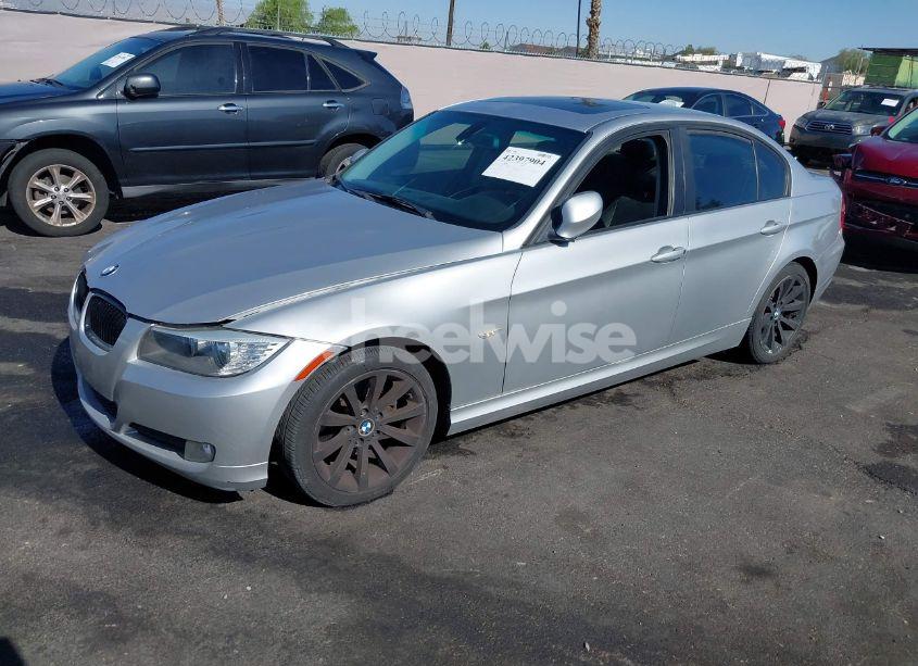 Photo 2 of 2011 Bmw 328i (VIN WBAPH5C57BA445776)