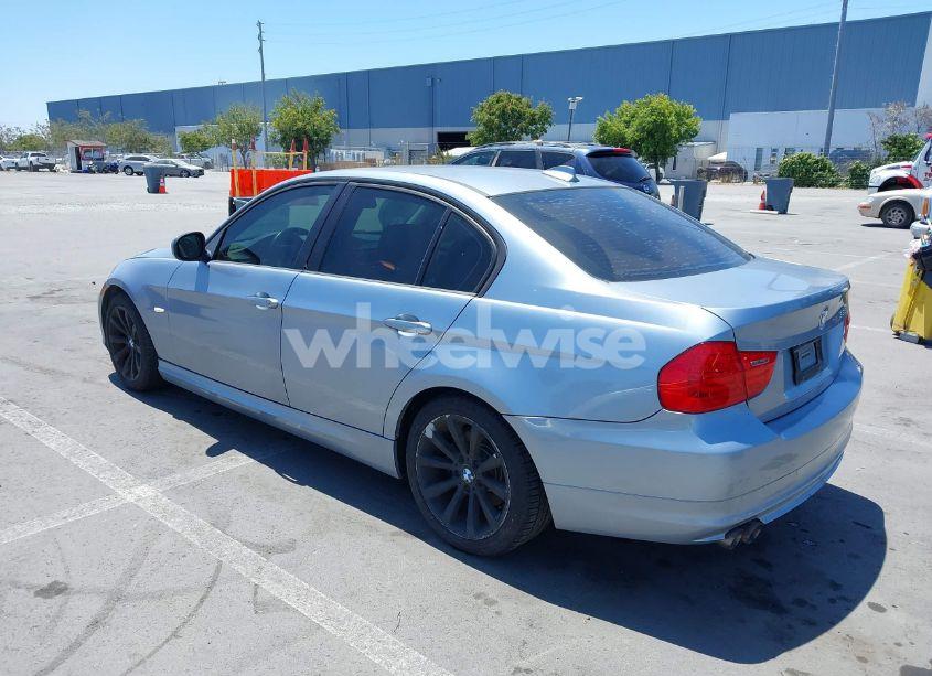 Photo 3 of 2011 Bmw 328i (VIN WBAPH5G55BNM81906)