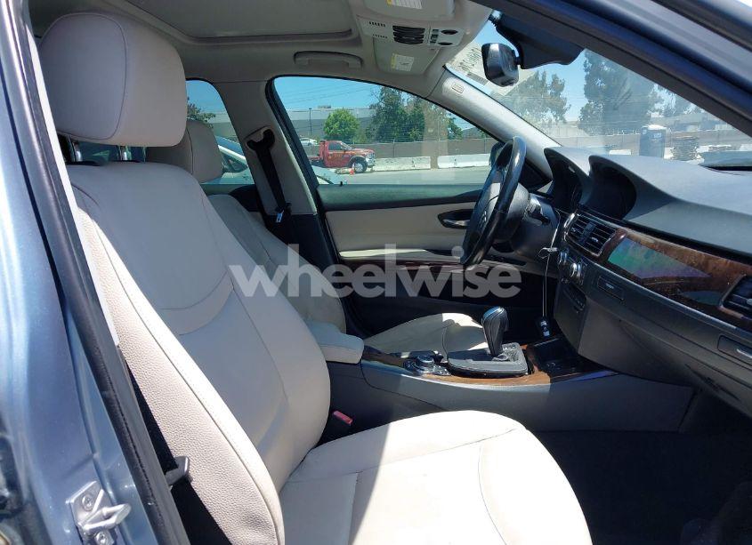 Photo 5 of 2011 Bmw 328i (VIN WBAPH5G55BNM81906)