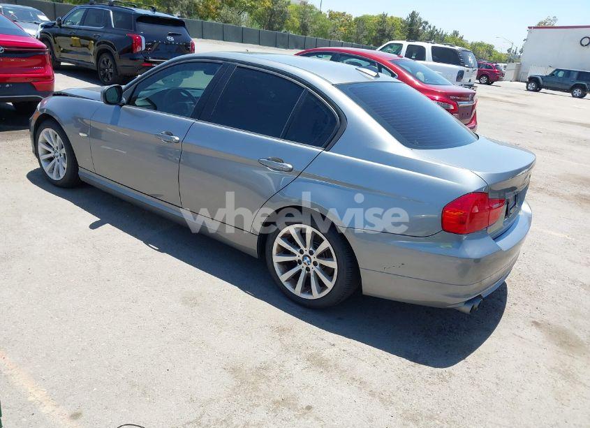 Photo 3 of 2011 Bmw 328i (VIN WBAPH5G57BNM79199)