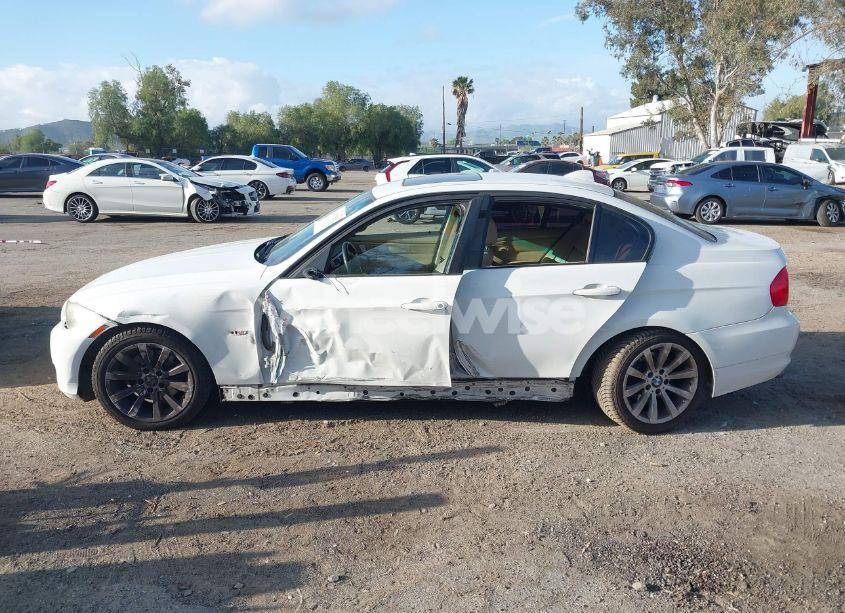 Photo 13 of 2011 Bmw 328i (VIN WBAPH5G58BNM73752)