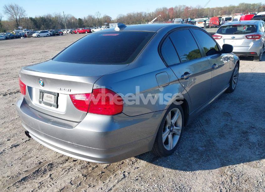 Photo 4 of 2011 Bmw 328i (VIN WBAPH5G5XBNM75907)