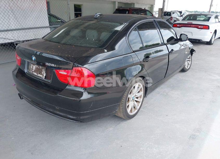 Photo 4 of 2009 Bmw 328i (VIN WBAPH77559NL85442)