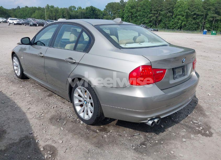 Photo 3 of 2009 Bmw 328i (VIN WBAPH77559NM47504)