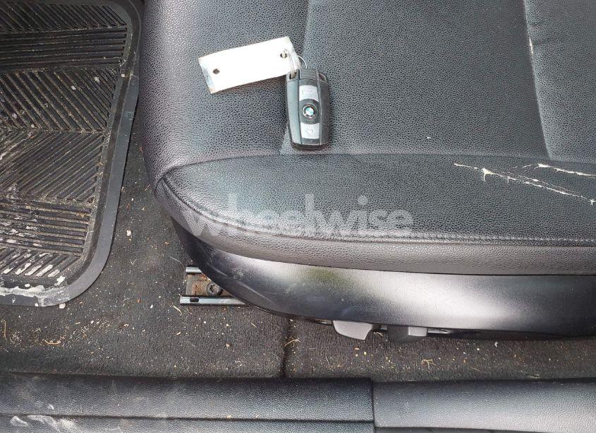 Photo 11 of 2009 Bmw 328i (VIN WBAPH775X9NM27054)