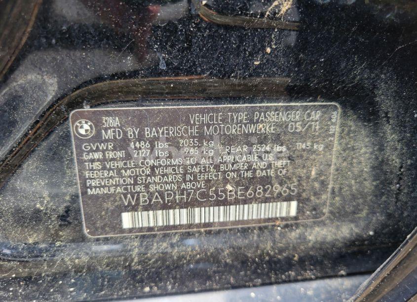 Photo 9 of 2011 Bmw 3 SERIES (VIN WBAPH7C55BE682965)