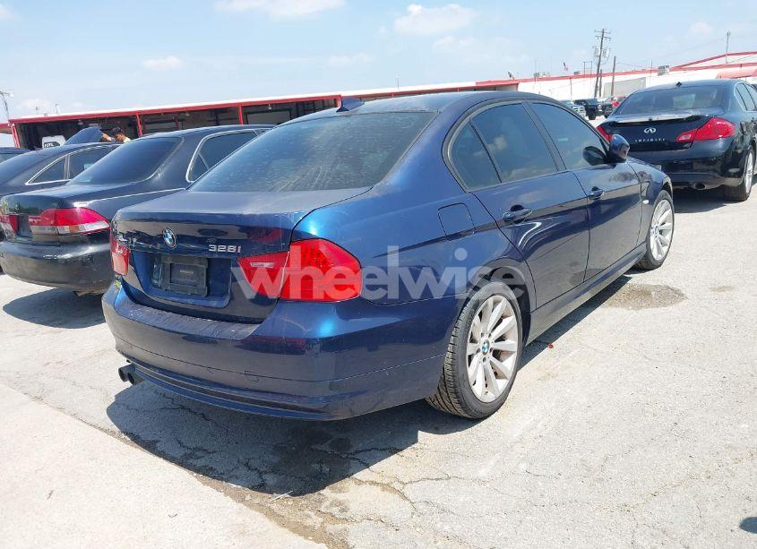 Photo 4 of 2011 Bmw 328i (VIN WBAPH7C56BE680769)
