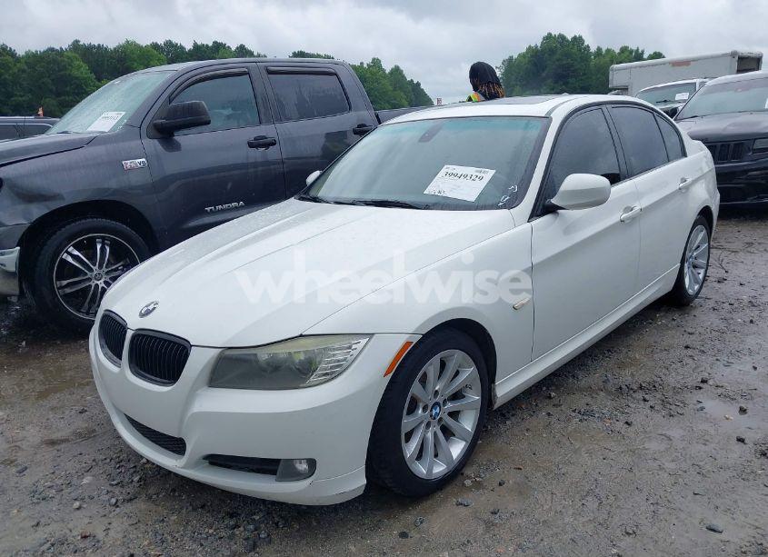 Photo 2 of 2011 Bmw 328i (VIN WBAPH7C56BE850189)
